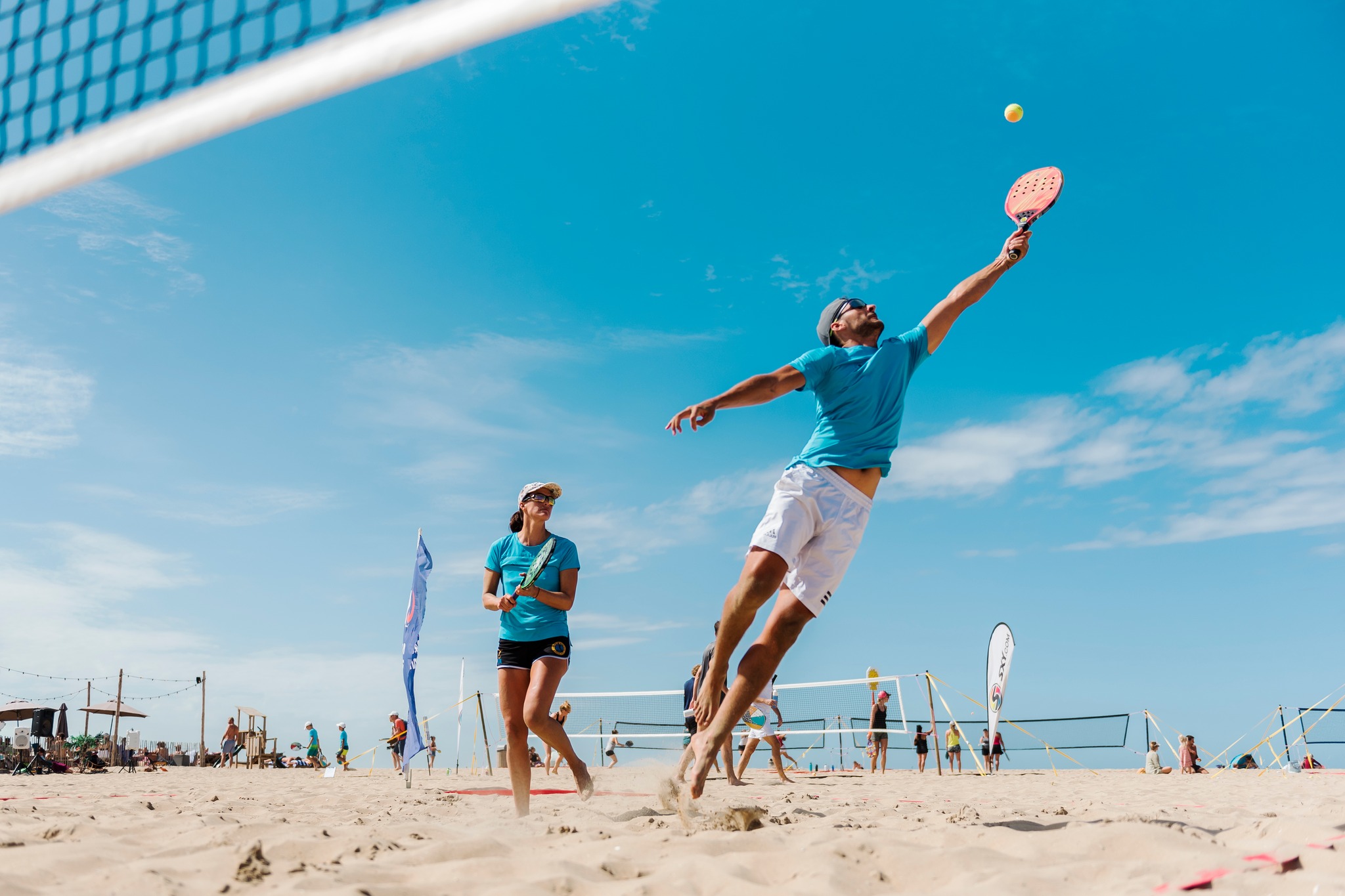 beachtennis-players-1